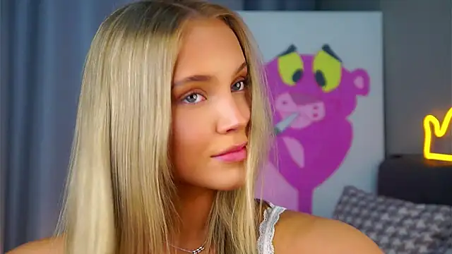 Snapshot of AftonConnett chatting on 11/11/25, 01:16 AftonConnett online show from 11/11/25, 01:16