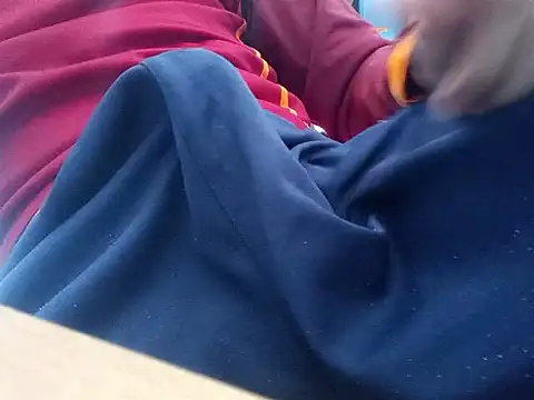 SALLY OMAR  online show from 04/03/26, 12:25