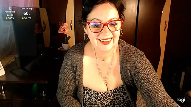 exymilf  online show from 11/29/25, 11:57