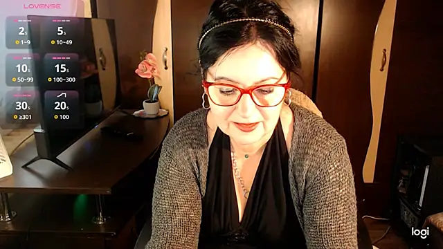 exymilf  online show from 11/30/25, 11:25