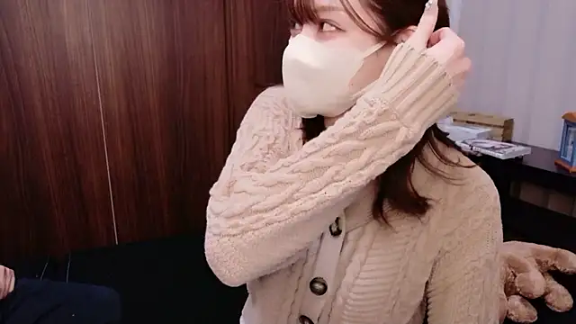 Snapshot of ASUKA-TV chatting on 10/22/25, 11:43 ASUKA-TV online show from 10/22/25, 11:43