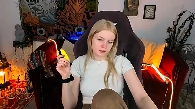 GraceGlamour online show from 01/15/25, 05:08