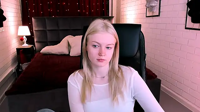 GraceGlamour online show from 09/26/25, 05:11