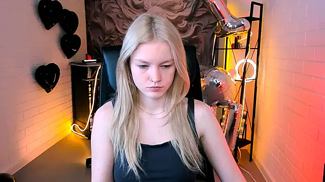 GraceGlamour online show from 02/17/26, 05:04