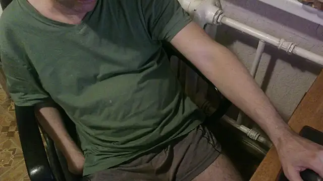 Snapshot of AlDON59 chatting on 03/15/25, 07:05 AlDON59 online show from 03/15/25, 07:05