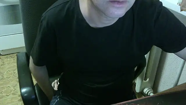 Snapshot of AlDON59 chatting on 10/12/25, 05:34 AlDON59 online show from 10/12/25, 05:34