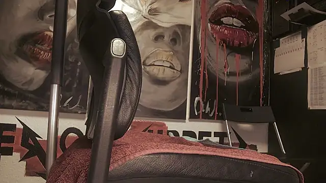 dani4334 online show from 02/13/26, 09:22