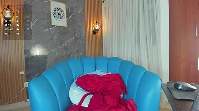 Julie Markk online show from 04/05/26, 08:39