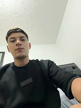 Damian23   online show from 10/01/25, 05:02