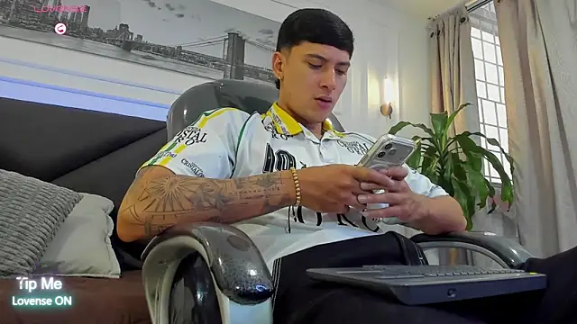 Damian23   online show from 02/28/26, 01:12