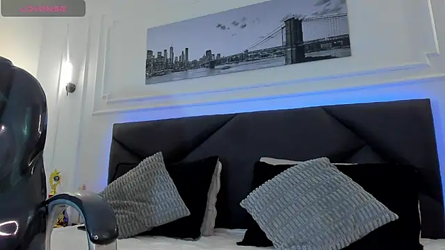 Damian23   online show from 03/13/26, 12:56