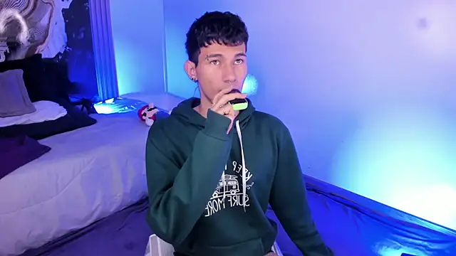 Alexx tc online show from 02/28/26, 02:12