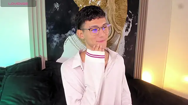 Alexx tc online show from 03/19/26, 02:15