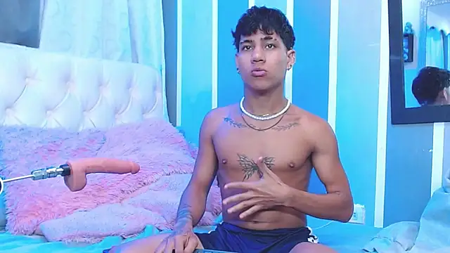 Sexys Boys Hot1 online show from 01/15/25, 08:41