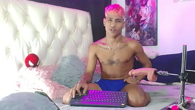 Sexys Boys Hot1 online show from 02/06/25, 02:44