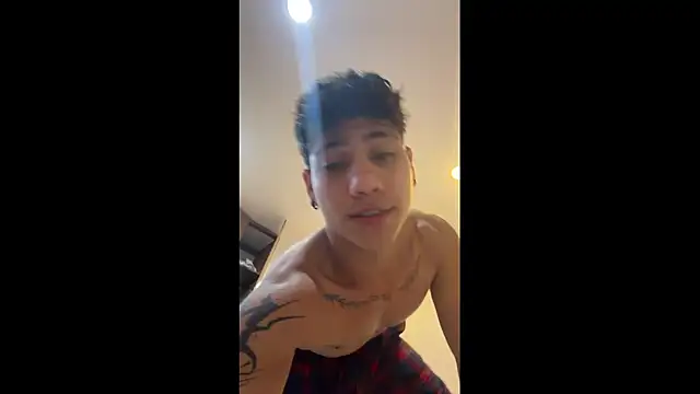 Sexys Boys Hot1 online show from 03/17/26, 01:10