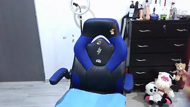 thomascooper7 online show from 09/21/25, 07:26