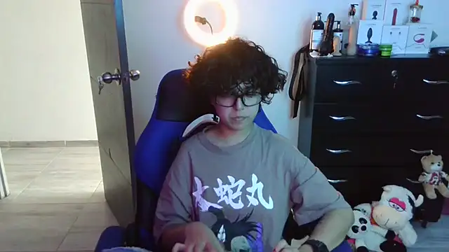 thomascooper7 online show from 10/09/25, 07:12