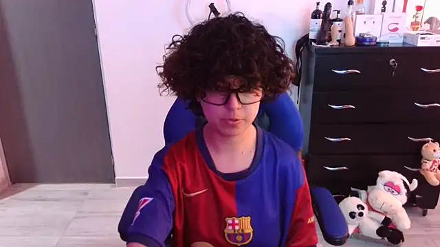 thomascooper7 online show from 11/02/25, 07:49