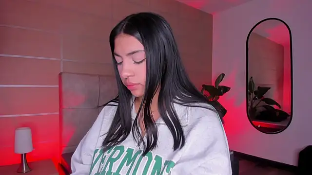 Christine Laam online show from 02/10/26, 12:09