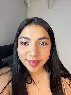 Snapshot of Christine_Laam chatting on 06/10/26, 12:44 Christine Laam online show from 06/10/26, 12:44