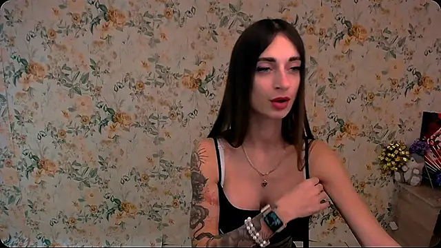 Snapshot of Asia_N_ chatting on 12/10/24, 11:43 Asia N online show from 12/10/24, 11:43