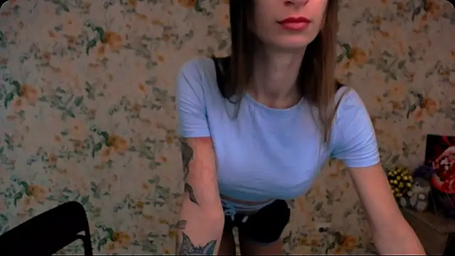 Snapshot of Asia_N_ chatting on 01/04/25, 07:13 Asia N online show from 01/04/25, 07:13