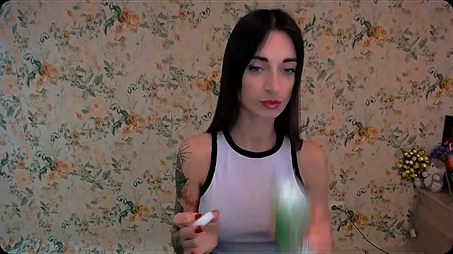 Snapshot of Asia_N_ chatting on 01/16/25, 11:15 Asia N online show from 01/16/25, 11:15