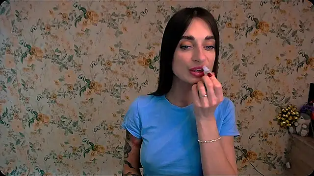 Snapshot of Asia_N_ chatting on 01/22/25, 10:29 Asia N online show from 01/22/25, 10:29