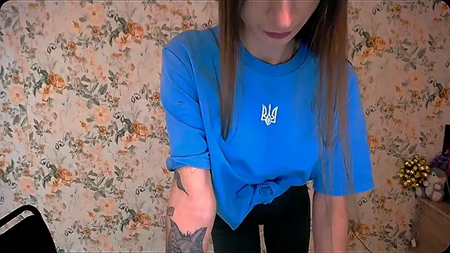 Snapshot of Asia_N_ chatting on 02/11/25, 07:44 Asia N online show from 02/11/25, 07:44