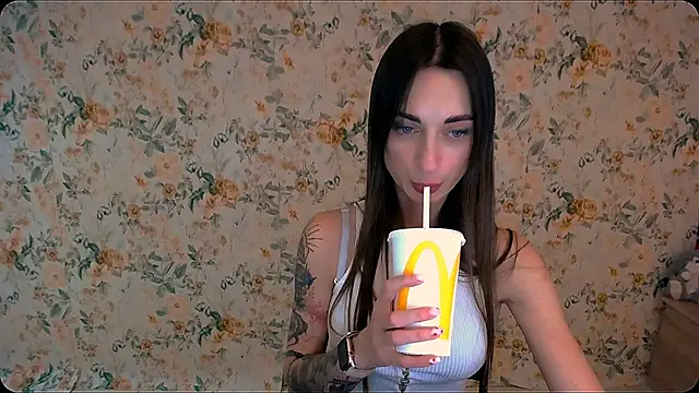 Snapshot of Asia_N_ chatting on 03/04/25, 10:57 Asia N online show from 03/04/25, 10:57