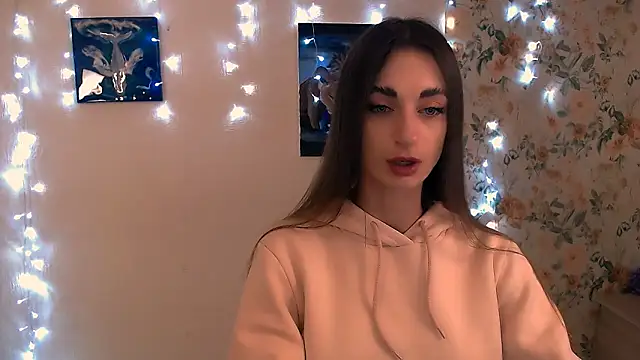 Snapshot of Asia_N_ chatting on 11/12/25, 10:26 Asia N online show from 11/12/25, 10:26