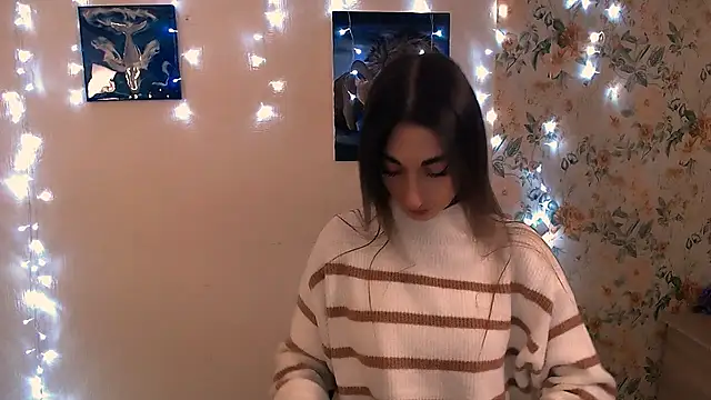 Snapshot of Asia_N_ chatting on 11/14/25, 06:34 Asia N online show from 11/14/25, 06:34