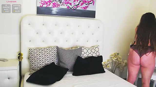 Ysabell01 online show from 12/03/25, 05:26