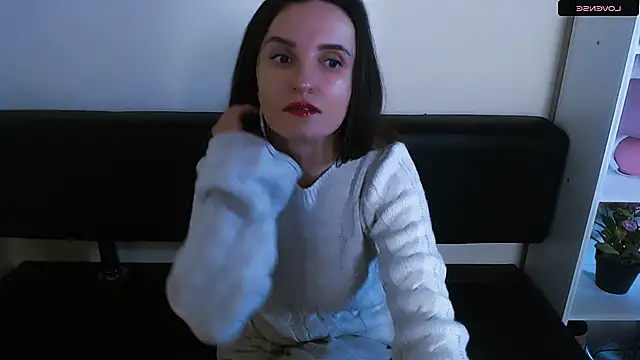 LaimaV  online show from 01/03/25, 04:59