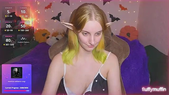 Fluffy muffin  online show from 10/16/25, 03:02