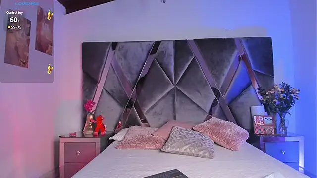 Milan ebony online show from 02/19/25, 11:38