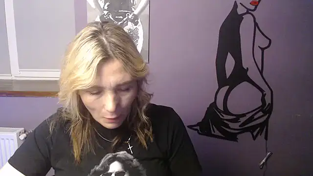  sexy lady online show from 04/06/26, 12:50