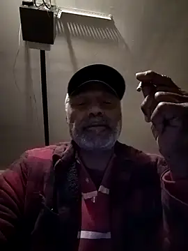 Snapshot of yasohw chatting on 01/26/25, 06:17 yasohw online show from 01/26/25, 06:17