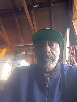 Snapshot of yasohw chatting on 11/22/25, 03:00 yasohw online show from 11/22/25, 03:00