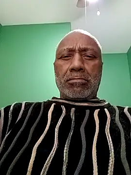 Snapshot of yasohw chatting on 12/13/25, 07:53 yasohw online show from 12/13/25, 07:53