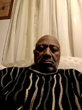 Snapshot of yasohw chatting on 12/15/25, 12:31 yasohw online show from 12/15/25, 12:31