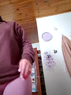 RenataSexy  online show from 09/11/25, 05:02