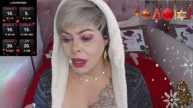 Snapshot of Grecia_Horny chatting on 12/13/24, 01:44 Grecia Horny online show from 12/13/24, 01:44