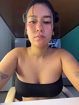ALANAH KITTY online show from 05/04/26, 07:54