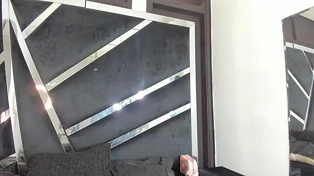 Sofia-candyht online show from 04/13/26, 05:18