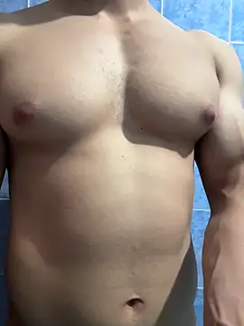 Snapshot of fitnessboy177_ chatting on 01/02/25, 04:52 fitnessboy177 online show from 01/02/25, 04:52