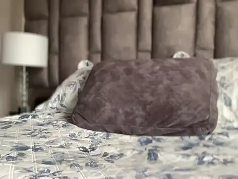 Snapshot of alexandergrey760886 chatting on 02/13/26, 02:02 alexandergrey760886 online show from 02/13/26, 02:02