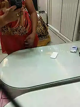 Snapshot of zebrawyzeb chatting on 12/31/24, 04:46 zebrawyzeb online show from 12/31/24, 04:46