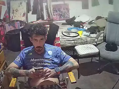 amoralall online show from 03/25/26, 07:47